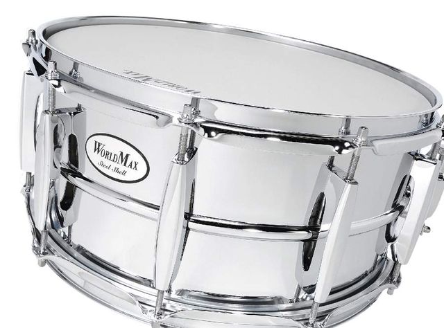blank The lugs of the steel snare are reminiscent of Pearl’s